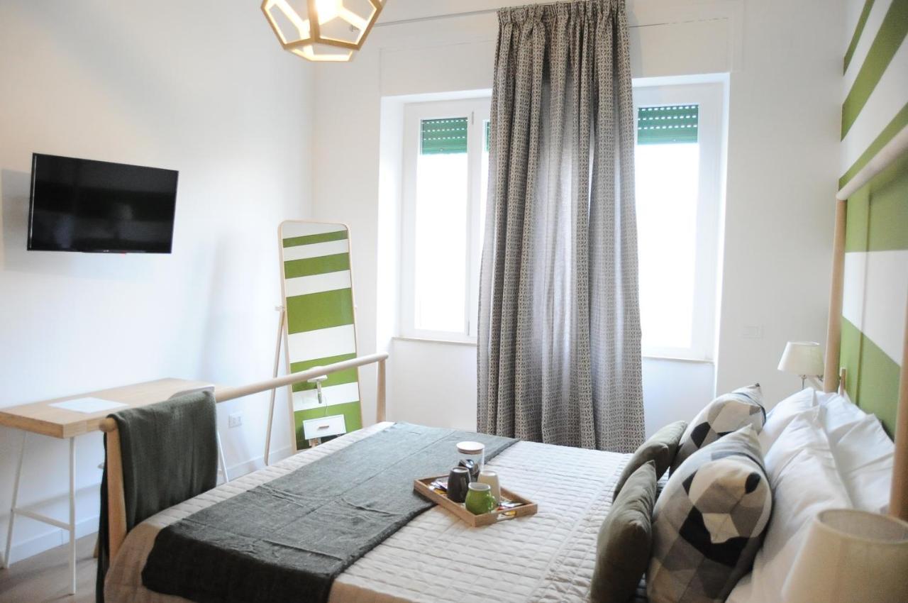 The Corner 180 Suite Cosenza Ngoại thất bức ảnh
